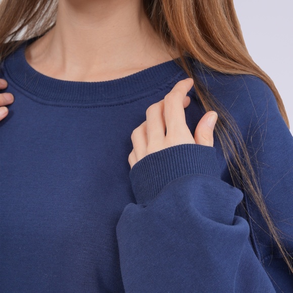 Minark Oversized Sweatshirt. Long Sleeve. Women Fall/Winter - Picture 3 of 3